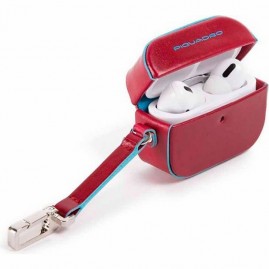 Чехол для наушников PIQUADRO BLUE SQUARE AC5308B2/R красный Чехол для наушников PIQUADRO BLUE SQUARE AC5308B2/R красный